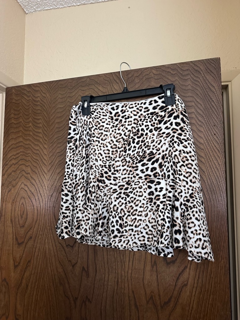 Leopard Print mini Skirt - stretch waist. xl